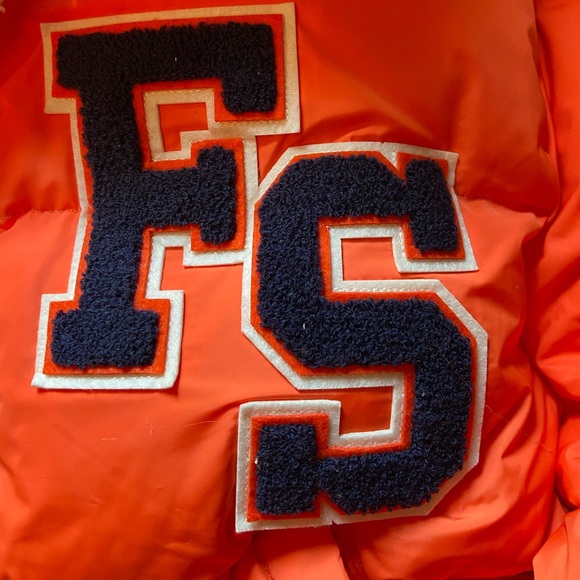 FENTY X PUMA cropped puffer jacket in flame 🥵 - Picture 2 of 8